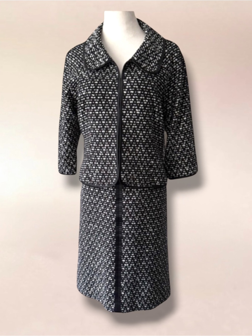 Doncaster Collection 2 Piece Skirt Suit Size 12